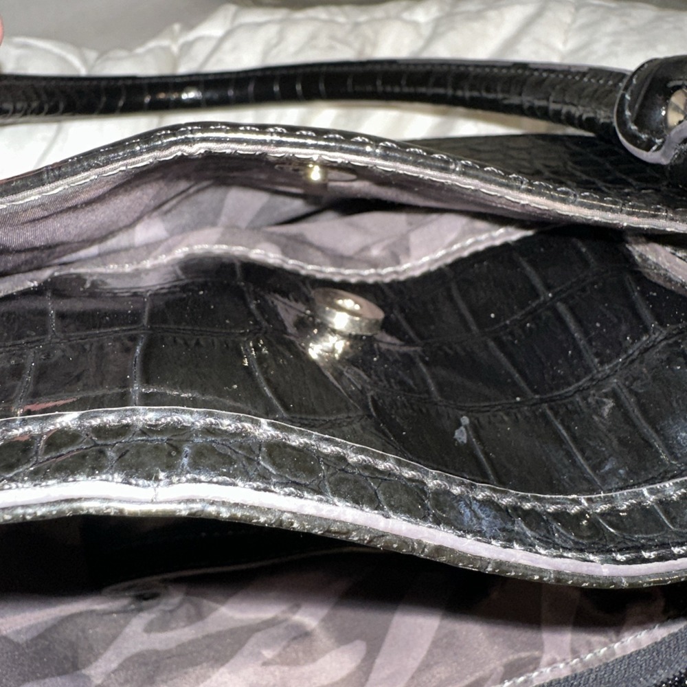 Anne Klein Black Croc-embossed Large Shoulder Bag Handbag Purse Gold Hardware - Picture 9 of 12